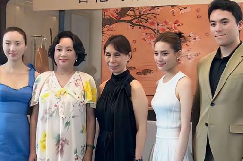 在线欧美国产色情,在线欧美国产色情产业的崛起与影响