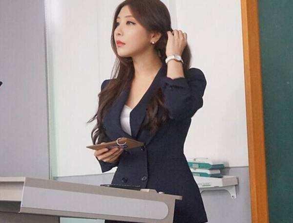 国产离婚女教师在线